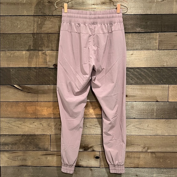 Free Fly Women's Pull-On Breeze Jogger in Fig Mauve Size Small - Picture 5 of 8